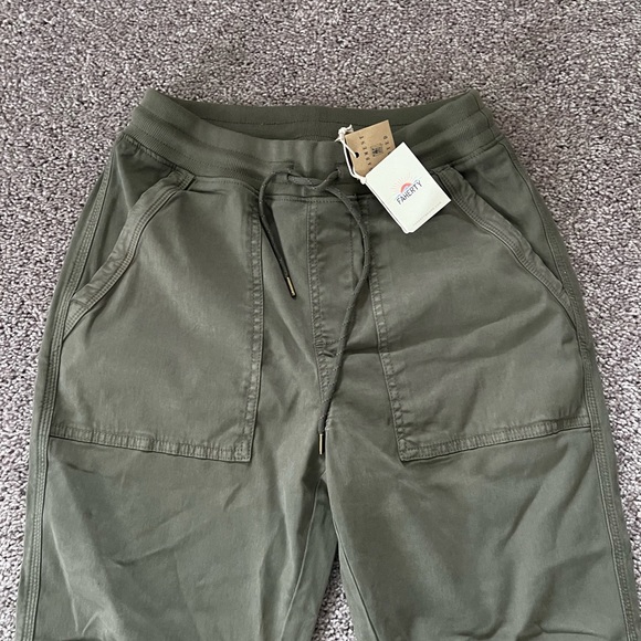NWT Faherty Traveler Pant - Picture 6 of 11